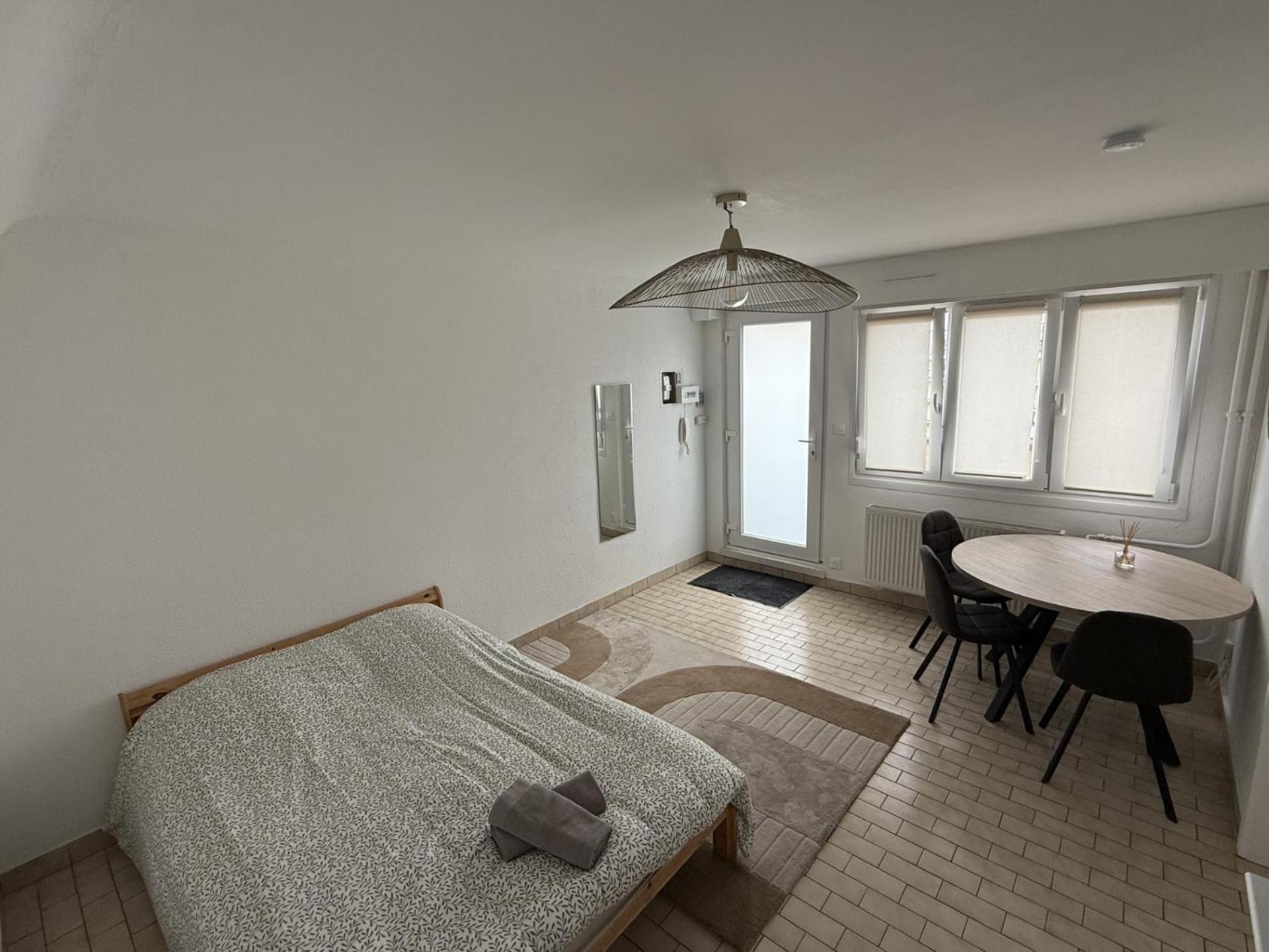 Apartment Proche Centre 7 Min Gare